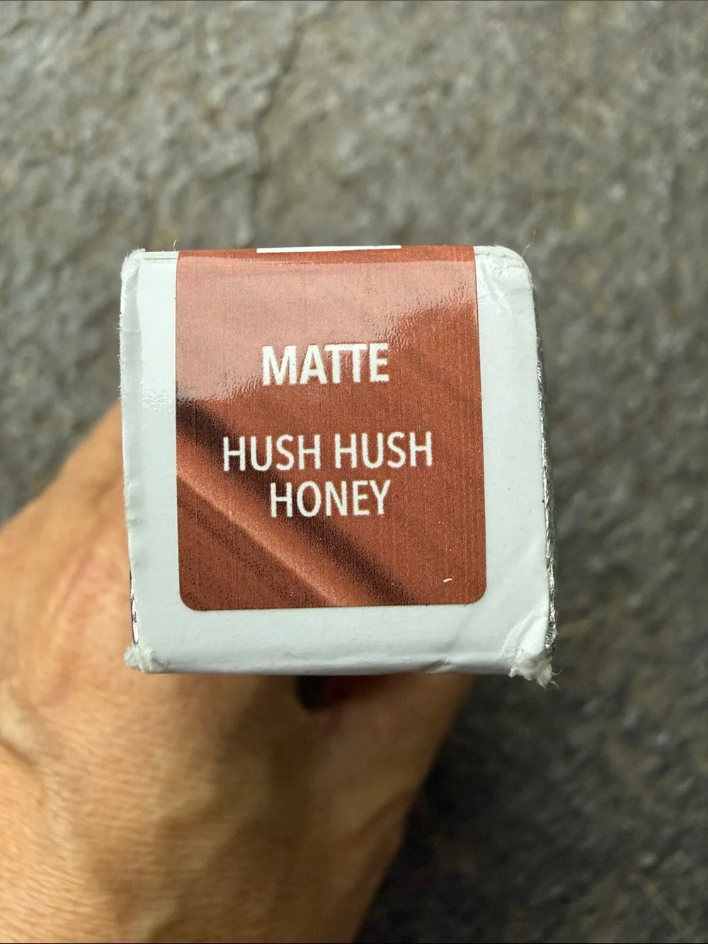 Buxom liquid lipstick - hush hush honey
